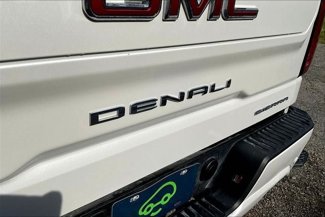 2023 GMC Sierra 1500 4WD Crew Cab Short Box Denali