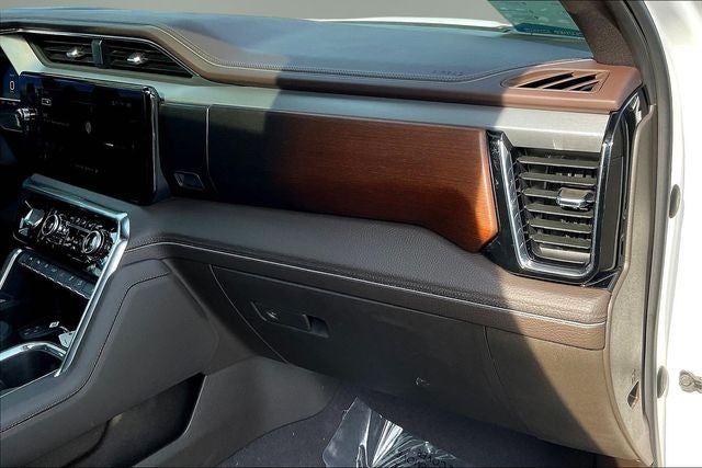 2023 GMC Sierra 1500 4WD Crew Cab Short Box Denali