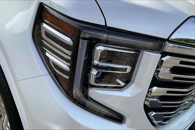 2023 GMC Sierra 1500 4WD Crew Cab Short Box Denali