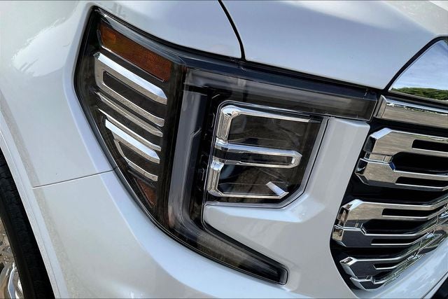 2023 GMC Sierra 1500 4WD Crew Cab Short Box Denali