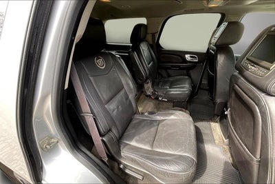 2013 Cadillac Escalade Platinum Edition