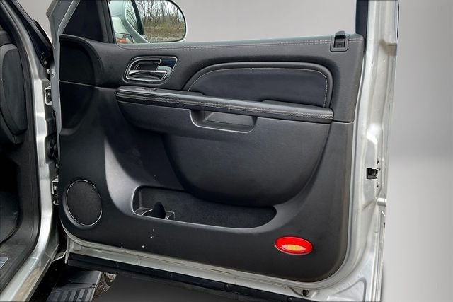 2013 Cadillac Escalade Platinum Edition