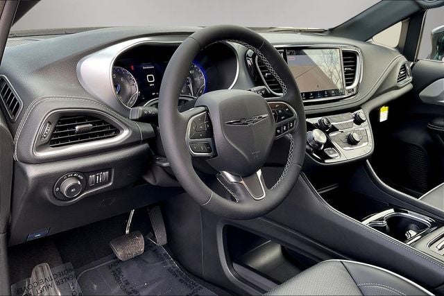 2026 Chrysler Pacifica PACIFICA LIMITED