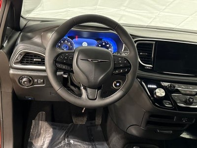 2026 Chrysler Pacifica PACIFICA SELECT AWD