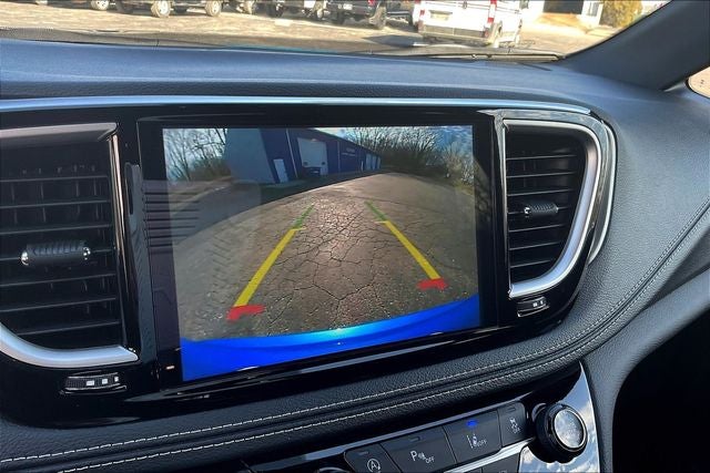 2026 Chrysler Pacifica PACIFICA SELECT AWD