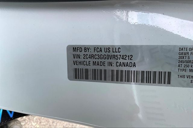 2027 Chrysler Pacifica PACIFICA LIMITED AWD
