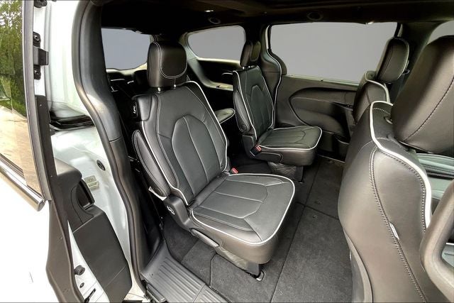 2027 Chrysler Pacifica PACIFICA LIMITED AWD