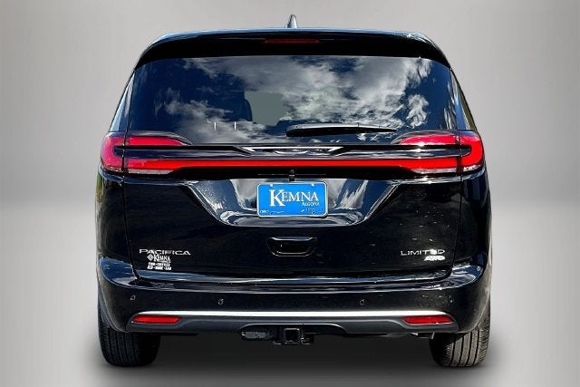 2027 Chrysler Pacifica PACIFICA LIMITED AWD