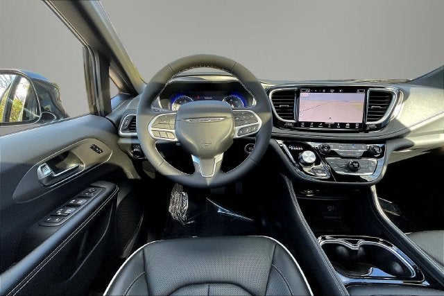 2027 Chrysler Pacifica PACIFICA LIMITED AWD