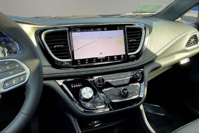 2027 Chrysler Pacifica PACIFICA LIMITED AWD