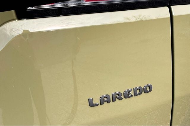 2026 Jeep Cherokee CHEROKEE LAREDO 4X4