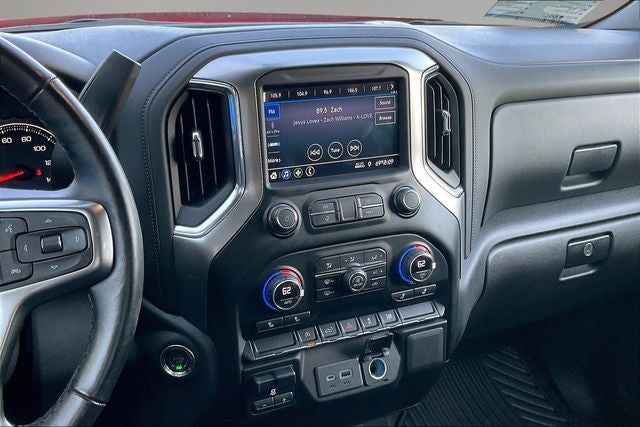 2021 Chevrolet Silverado 1500 4WD Crew Cab Short Bed LT
