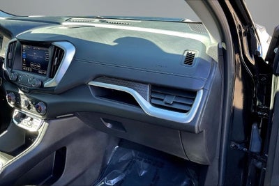 2024 GMC Terrain FWD SLT
