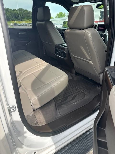 2021 GMC Sierra 1500 4WD Crew Cab Short Box SLT