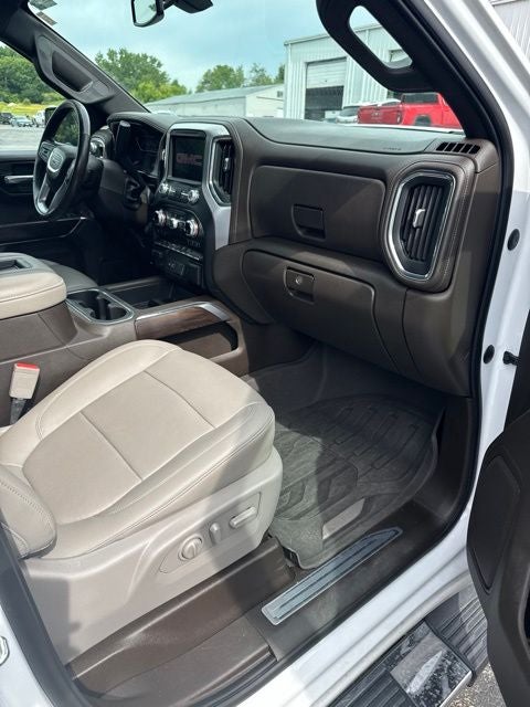 2021 GMC Sierra 1500 4WD Crew Cab Short Box SLT