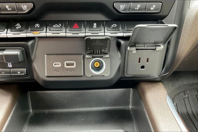 2021 GMC Sierra 1500 4WD Crew Cab Short Box SLT