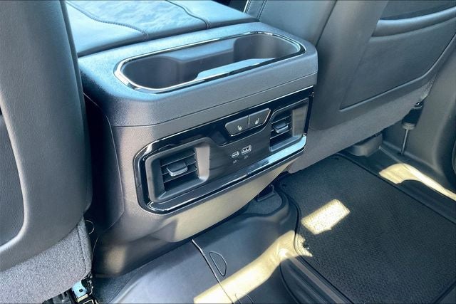 2025 GMC Sierra 1500 4WD Crew Cab Short Box AT4X