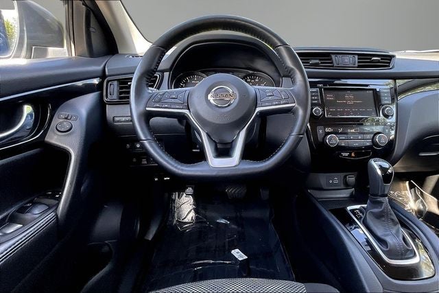 2020 Nissan Rogue Sport SV AWD Xtronic CVT