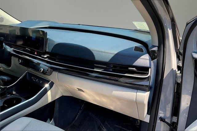 2025 Kia Carnival MPV SX Prestige