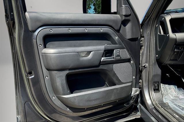 2023 Land Rover Defender 110 Carpathian Edition