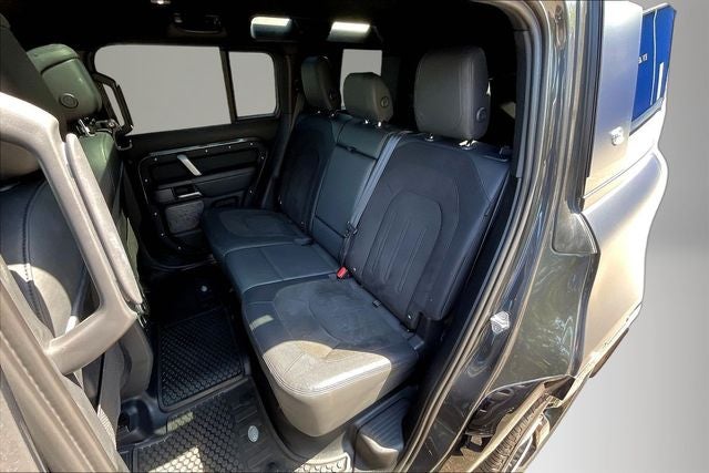 2023 Land Rover Defender 110 Carpathian Edition