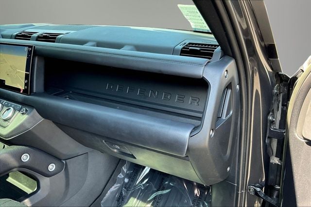 2023 Land Rover Defender 110 Carpathian Edition