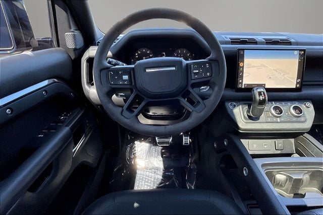 2023 Land Rover Defender 110 Carpathian Edition