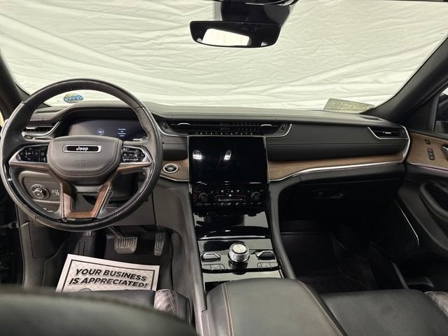 2022 Jeep Grand Cherokee Summit