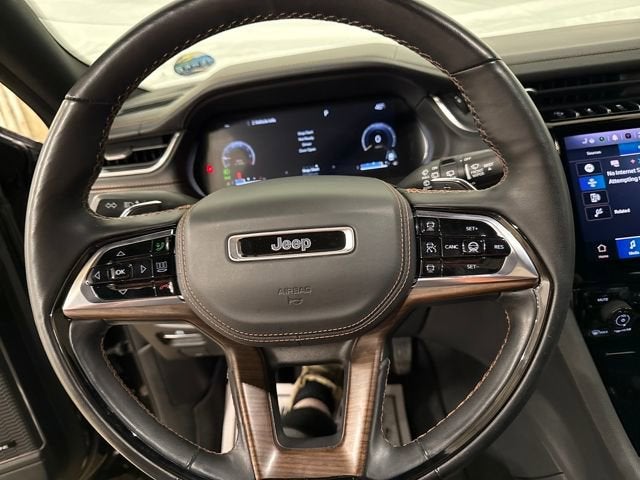 2022 Jeep Grand Cherokee Summit