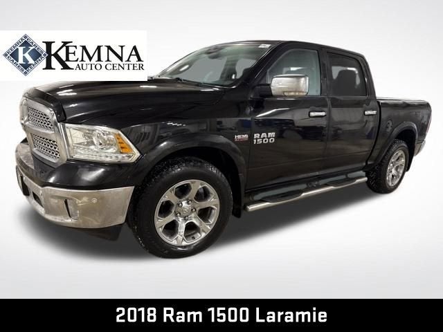 2018 RAM 1500 Laramie Crew Cab 4x4 5'7" Box
