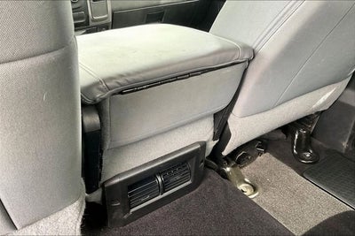2017 RAM 1500 Tradesman Crew Cab 4x4 6'4" Box
