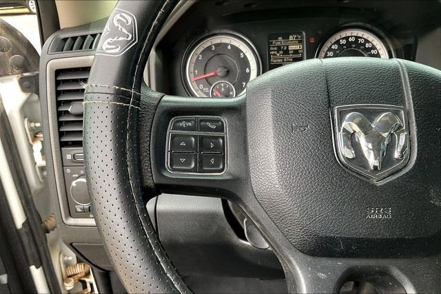 2017 RAM 1500 Tradesman Crew Cab 4x4 6'4" Box
