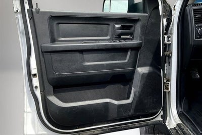 2017 RAM 1500 Tradesman Crew Cab 4x4 6'4" Box
