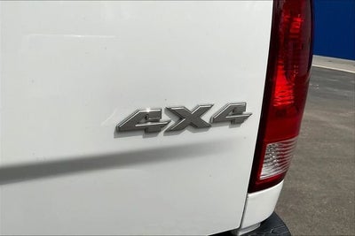 2017 RAM 1500 Tradesman Crew Cab 4x4 6'4" Box