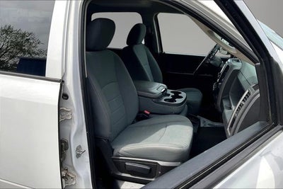 2017 RAM 1500 Tradesman Crew Cab 4x4 6'4" Box