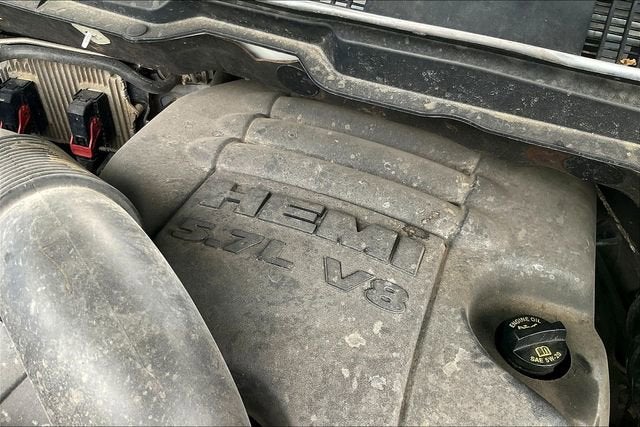2017 RAM 1500 Tradesman Crew Cab 4x4 6'4" Box
