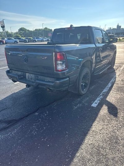 2022 RAM 1500 Big Horn Crew Cab 4x4 5'7" Box