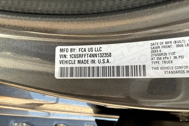 2022 RAM 1500 Big Horn Crew Cab 4x4 5'7" Box