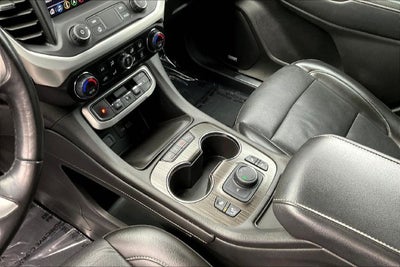 2021 GMC Acadia SLT
