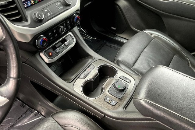 2021 GMC Acadia SLT