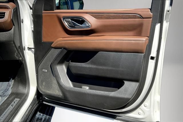2023 Chevrolet Suburban High Country