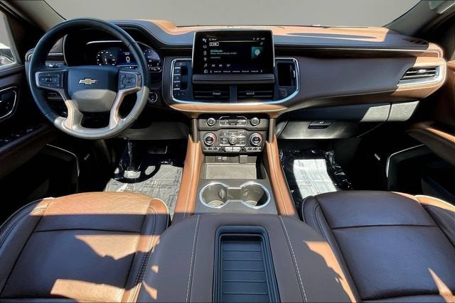 2023 Chevrolet Suburban High Country