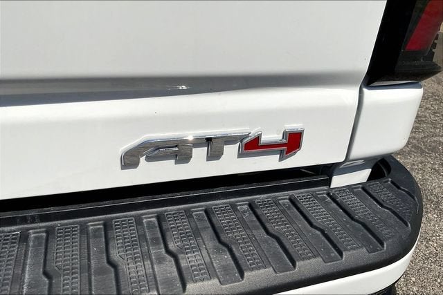 2024 GMC Sierra 2500 HD AT4