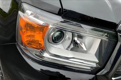 2021 GMC Canyon 4WD AT4 w/Cloth