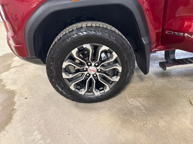 2023 GMC Canyon Denali