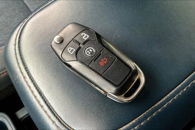 2022 Ford Maverick XL