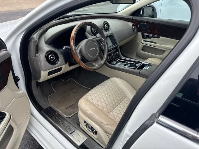 2017 Jaguar XJ XJL Portfolio